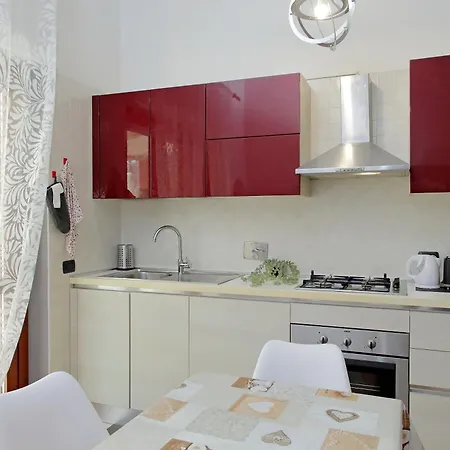 Brunelleschi House - Rome Airport And Fiera Roma 1 Train Stop Lägenhet *