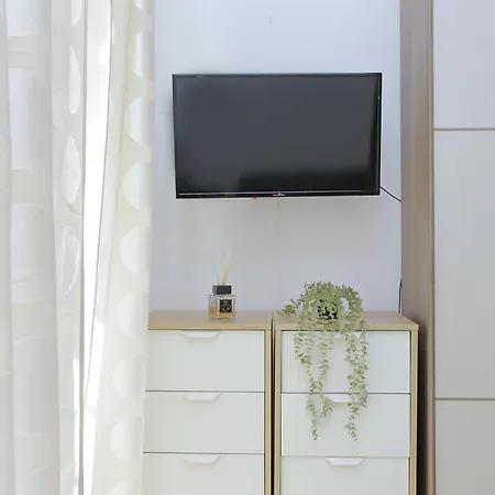 Lägenhet Brunelleschi House - Rome Airport And Fiera Roma 1 Train Stop Fiumicino