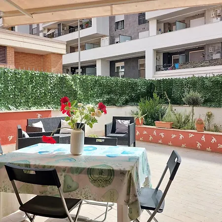 Brunelleschi House - Rome Airport And Fiera Roma 1 Train Stop Lägenhet